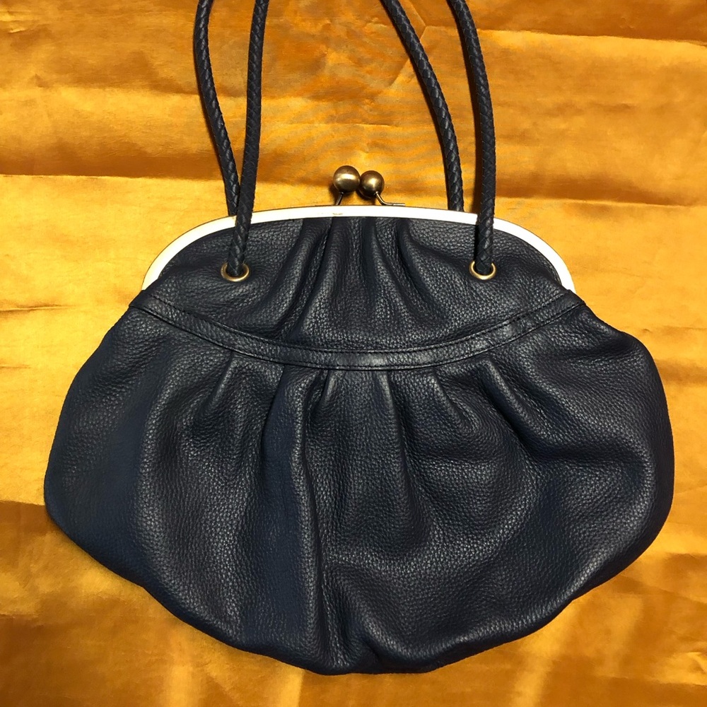 Maxx New York Navy Blue satchel with Kiss-Lock Closure’s - Picture 2 of 6